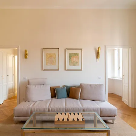 Διαμέρισμα Luxury Boutique In The Center Of *
